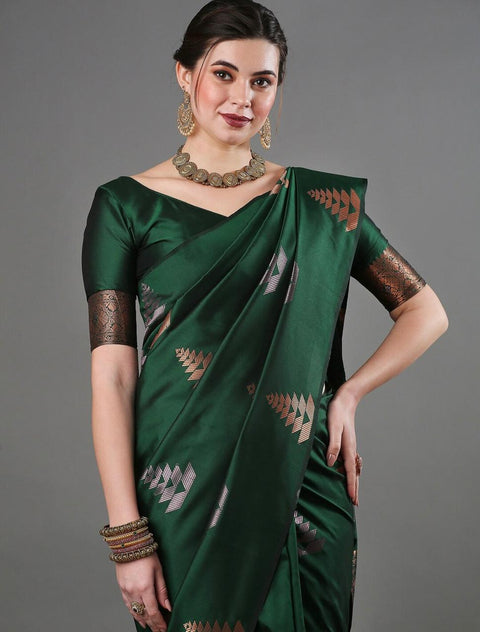 VastraLakshmi Supernal Green Soft Silk Saree With Incomparable Blouse Piece