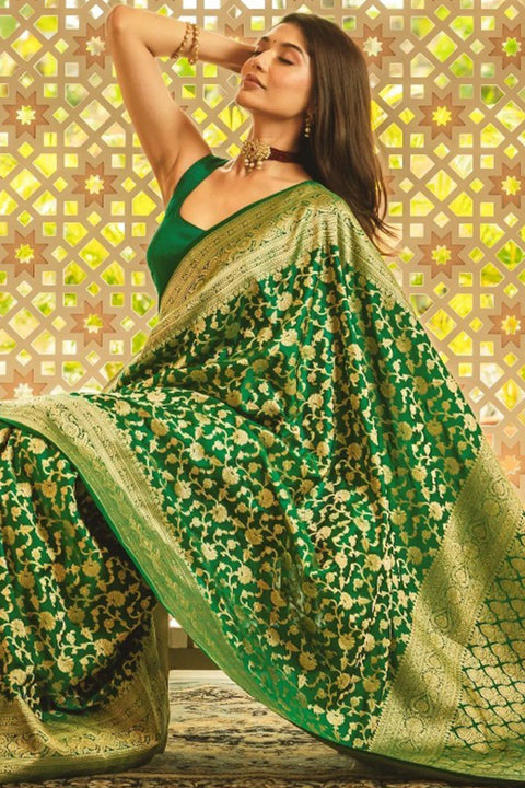 VastraLakshmi Entrancing Green Soft Silk Saree With Blooming Blouse Piece