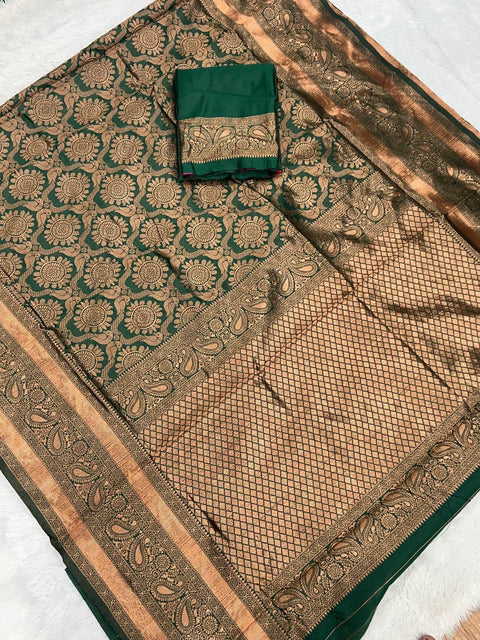 VastraLakshmi Palimpsest Dark Green Soft Silk Saree With Delectable Blouse Piece