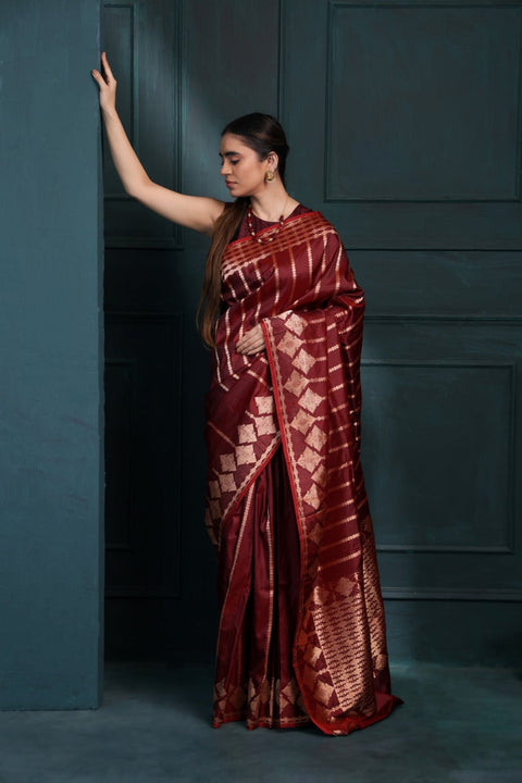 VastraLakshmi Jazzy Maroon Soft Silk Saree With Fairytale Blouse Piece