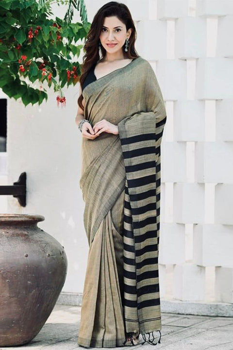 VastraLakshmi Ravishing Grey Cotton Silk Saree With Demanding Blouse Piece