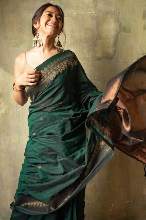 VastraLakshmi Opulent Dark Green Soft Silk Saree With Flameboyant Blouse Piece