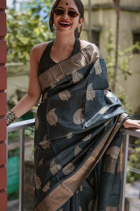 VastraLakshmi Felicitous Black Linen Silk Saree With Enigmatic Blouse Piece