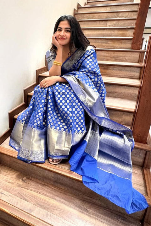 VastraLakshmi Dissemble Royal Blue Soft Silk Saree With Lagniappe Blouse Piece