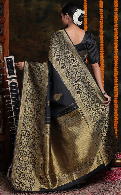 VastraLakshmi Beautiful Black Soft Silk Saree With Alluring Blouse Piece