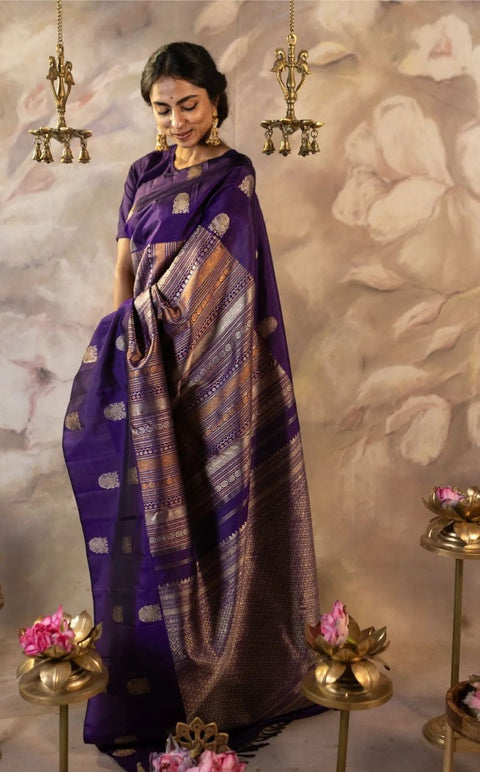 VastraLakshmi Phenomenal Purple Soft Silk Saree With Engrossing Blouse Piece