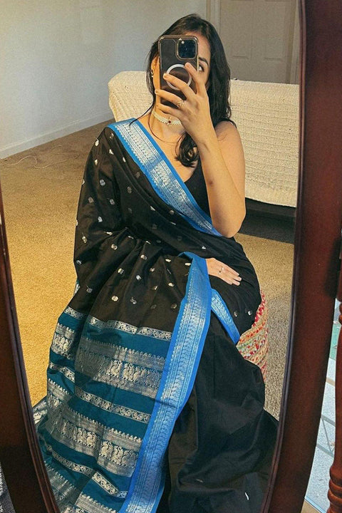 VastraLakshmi Desirable Black Soft Silk Saree With Desiring Blouse Piece