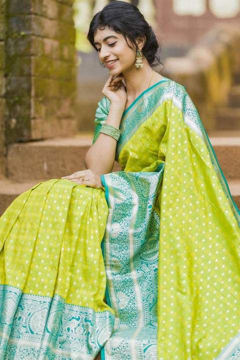 VastraLakshmi Gratifying Parrot Soft Silk Saree With Elegant Blouse Piece