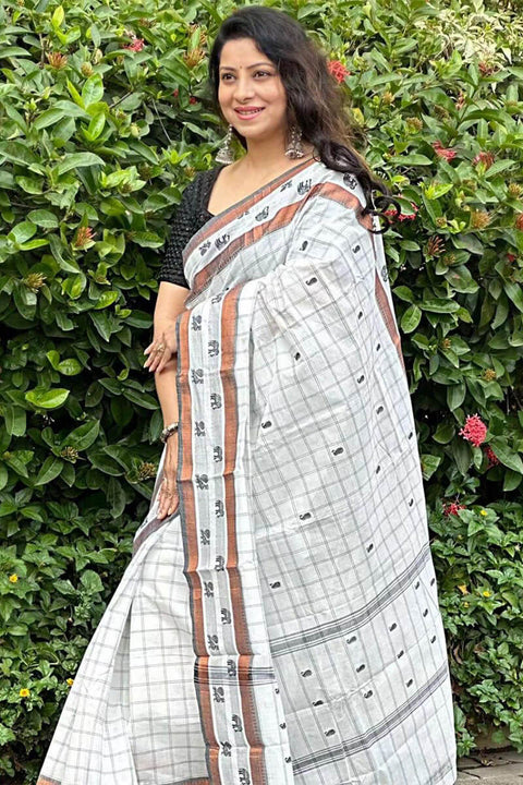 VastraLakshmi Alluring Off White Soft Silk Saree With Surpassing Blouse Piece