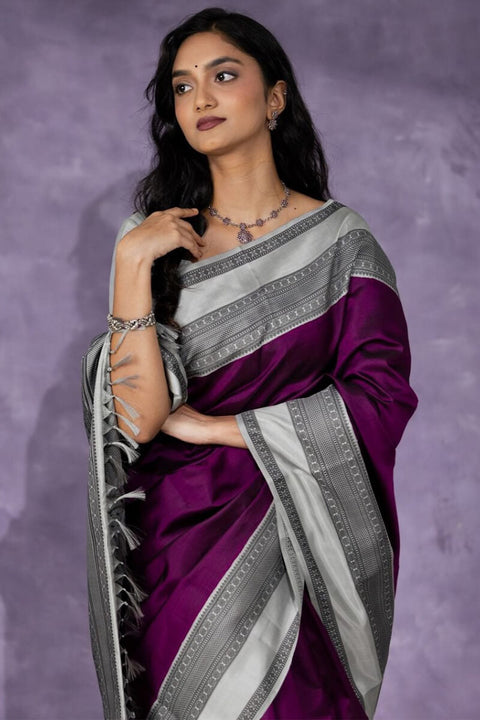 VastraLakshmi Supernal Wine Soft Silk Saree With Enigmatic Blouse Piece