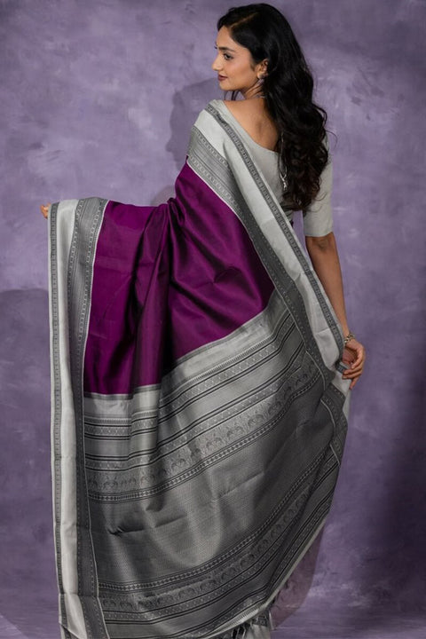 VastraLakshmi Supernal Wine Soft Silk Saree With Enigmatic Blouse Piece