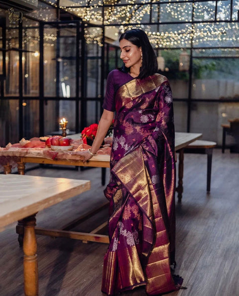 VastraLakshmi Serendipity Purple Soft Silk Saree With Devastating Blouse Piece