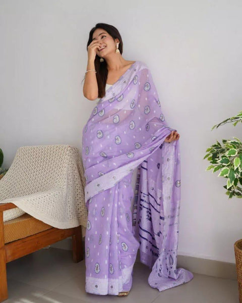 VastraLakshmi Bucolic Lavender Cotton Silk Saree With Effervescent Blouse Piece