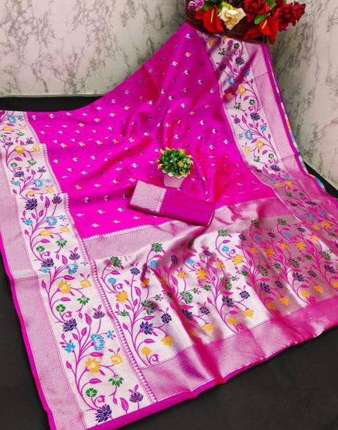 VastraLakshmi Extraordinary Magenta Paithani Silk Saree With Lovely Blouse Piece