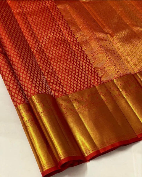 VastraLakshmi Lagniappe Red Kanjivaram Silk Saree with Magnetic Blouse Piece