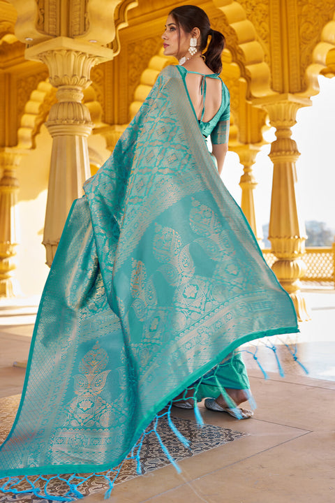 VastraLakshmi Pulsating Sea Green Kanjivaram Silk Saree With Resplendent Blouse Piece