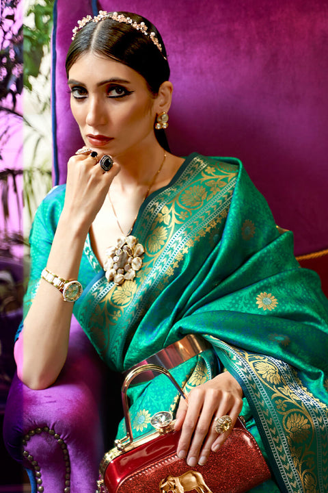 VastraLakshmi Woebegone Rama Kanjivaram Silk Saree With Delectable Blouse Piece