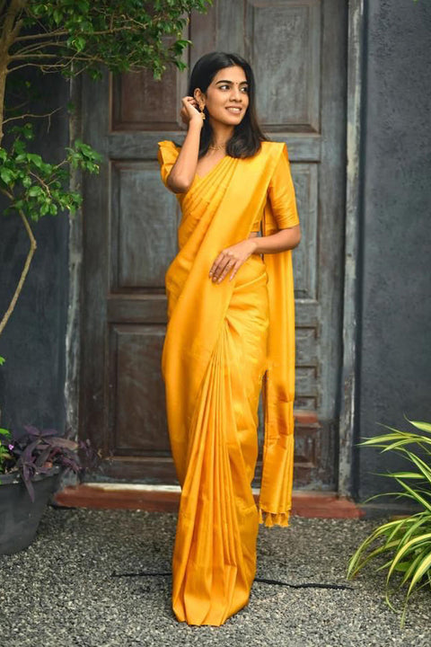 VastraLakshmi Serendipity Yellow Soft Silk Saree With Susurrous Blouse Piece