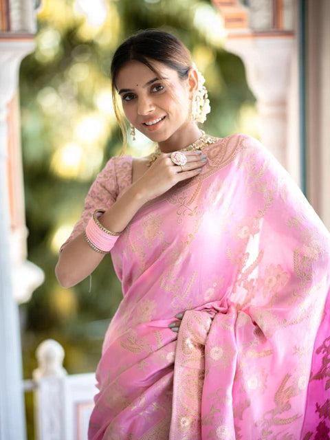 VastraLakshmi Incomparable Baby Pink Pink Soft Silk Saree With Snazzy Blouse Piece