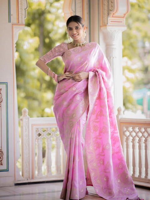 VastraLakshmi Incomparable Baby Pink Pink Soft Silk Saree With Snazzy Blouse Piece