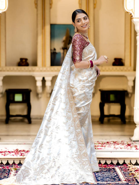 VastraLakshmi Snappy Off White Soft Silk Saree With Transcendent Blouse Piece