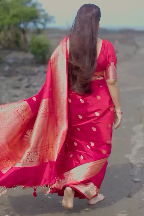 VastraLakshmi Tempting Dark Pink Soft Silk Saree With Vivacious Blouse Piece