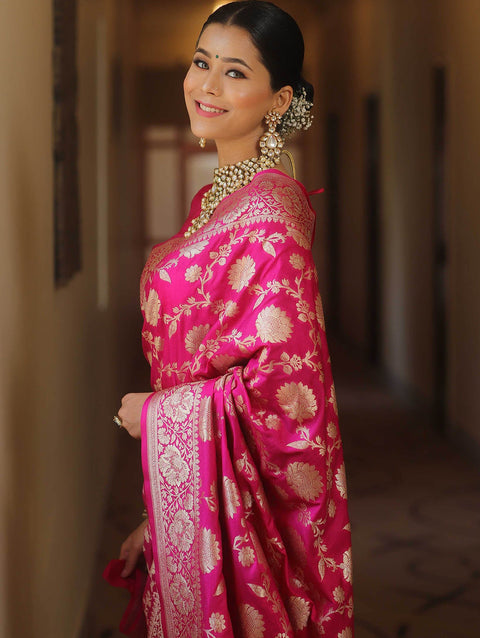 VastraLakshmi Fairytale Dark Pink Soft Silk Saree With Comely Blouse Piece