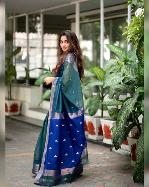 VastraLakshmi Outstanding Rama Soft Silk Saree With Impressive Blouse Piece