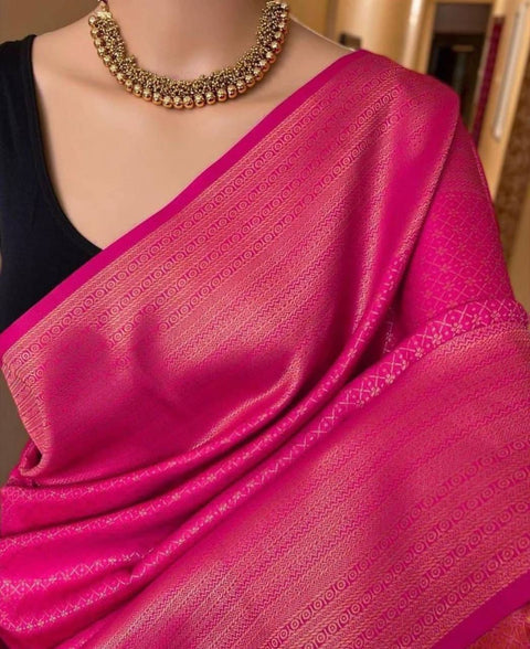 VastraLakshmi Unique Magenta Soft Silk Saree With Dazzling Blouse Piece