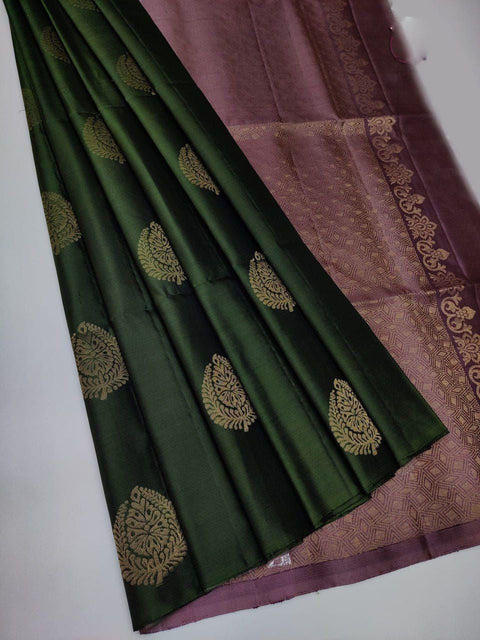 VastraLakshmi Eloquence Green Soft Silk Saree With Inimitable Blouse Piece