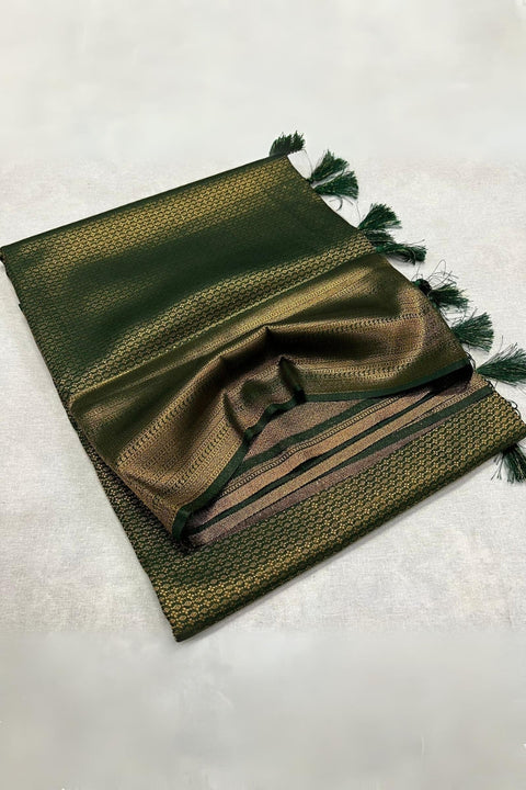 VastraLakshmi Attractive Dark Green Kanjivaram Silk Saree With Invaluable Blouse Piece