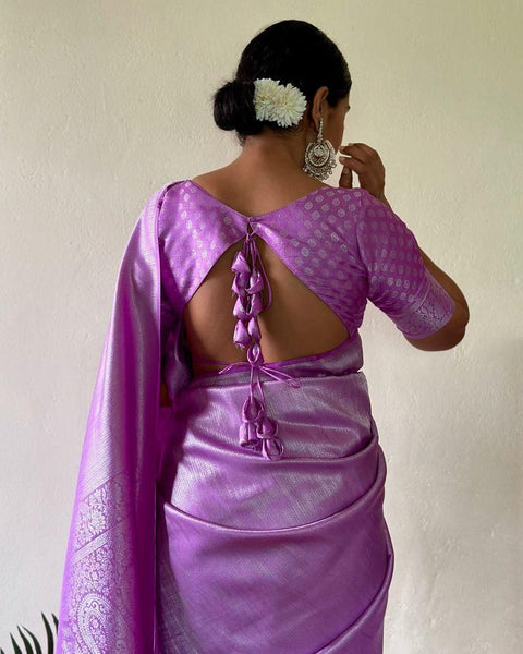 VastraLakshmi Charming Lavender Kanjivaram Silk Saree With Flattering Blouse Piece