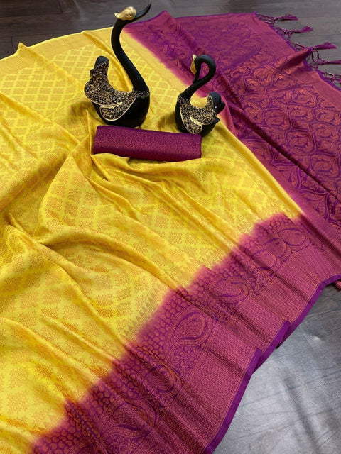 VastraLakshmi Ephemeral Yellow Soft Banarasi Silk Saree With Moiety Blouse Piece