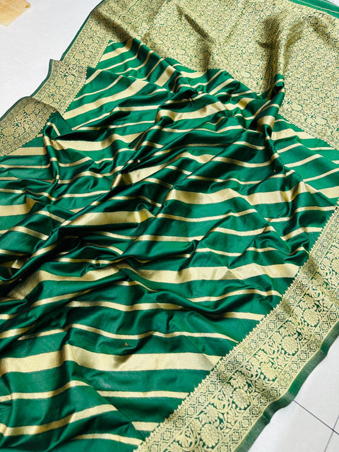 VastraLakshmi Comely Green Banarasi Silk Saree With Excellent Blouse Piece