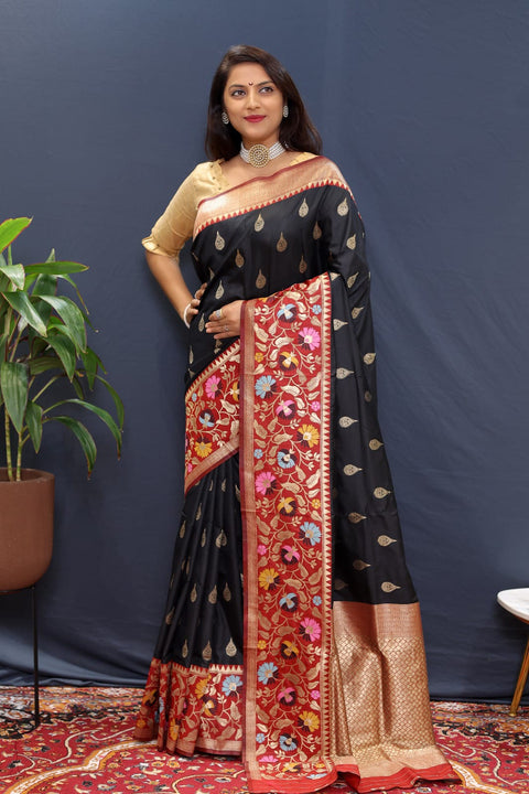 VastraLakshmi Ratatouille Black Paithani Silk Saree With Exemplary Blouse Piece