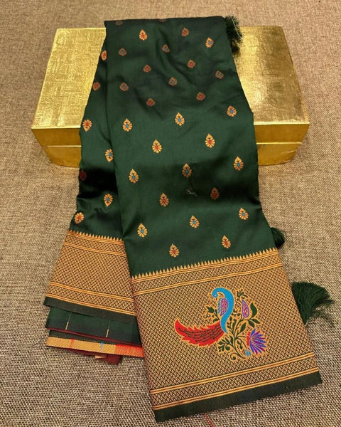 VastraLakshmi Glowing Dark Green Paithani Silk Saree With Impressive Blouse Piece