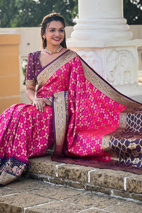 VastraLakshmi Sizzling Dark Pink Patola Silk Saree with Wonderful Blouse Piece