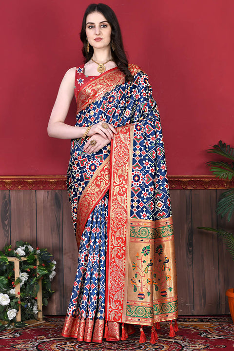 VastraLakshmi Fantabulous Blue Patola Silk Saree with Confounding Blouse Piece