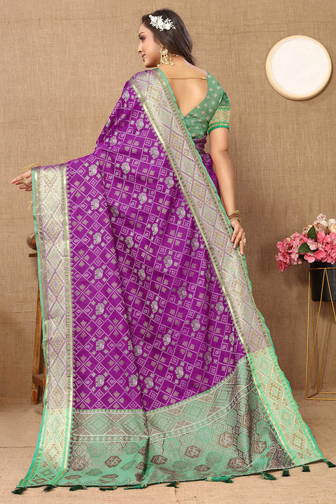 VastraLakshmi Improbable Purple Soft Banarasi Silk Saree With Exquisite Blouse Piece