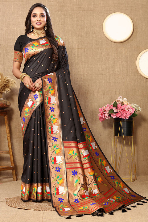 VastraLakshmi Amazing Black Paithani Silk Saree With Capricious Blouse Piece