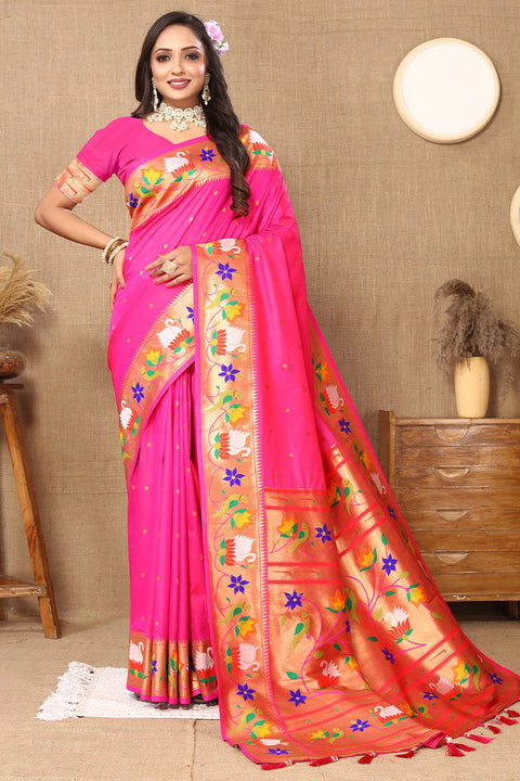 VastraLakshmi Elision Magenta Paithani Silk Saree With Lissome Blouse Piece