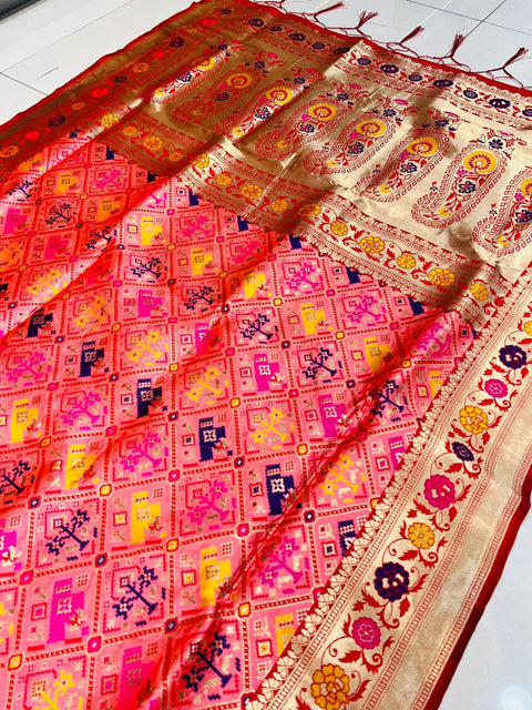 VastraLakshmi Woebegone Peach Paithani Silk Saree With Exquisite Blouse Piece