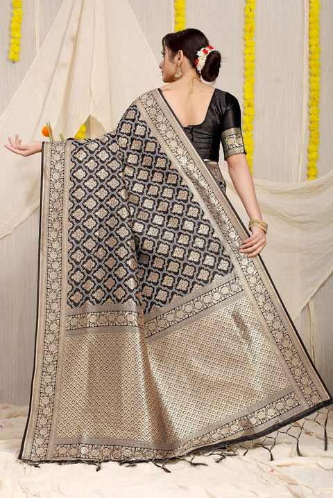 VastraLakshmi Pleasant Black Kanjivaram Silk With Tempting Blouse Piece