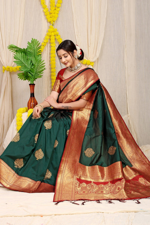 VastraLakshmi Diaphanous Dark Green Banarasi Silk Saree With Forbearance Blouse Piece