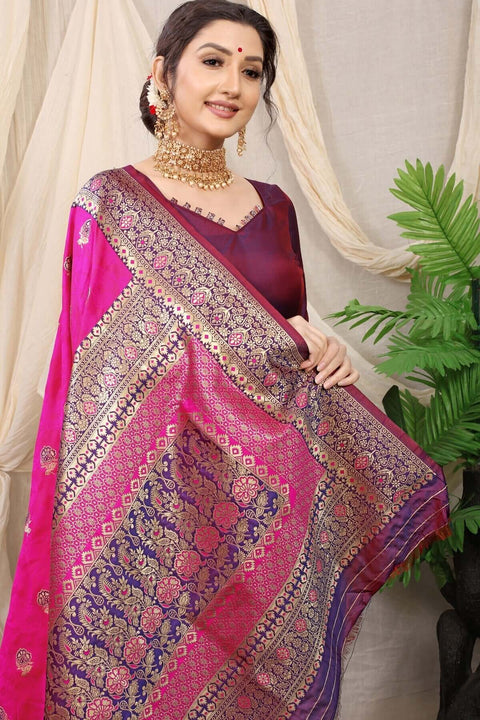 VastraLakshmi Improbable Dark Pink Banarasi Silk Saree With Redolent Blouse Piece