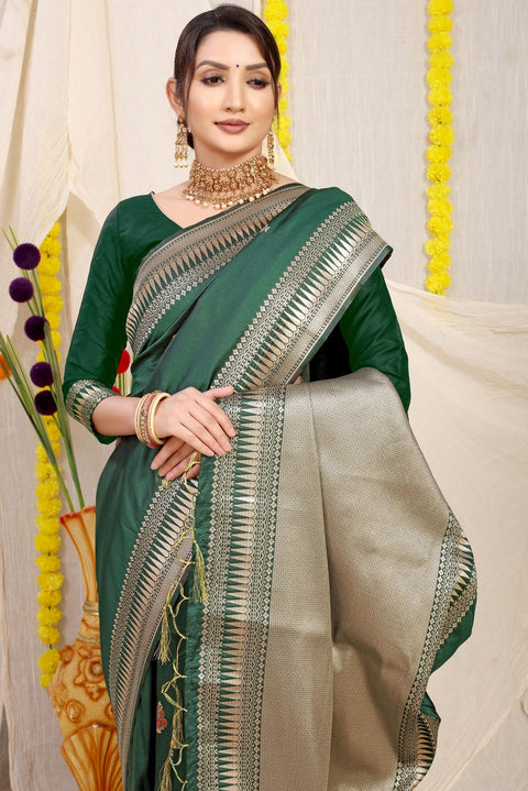 VastraLakshmi Sensational Dark Green Banarasi Silk Saree With Magnetic Blouse Piece