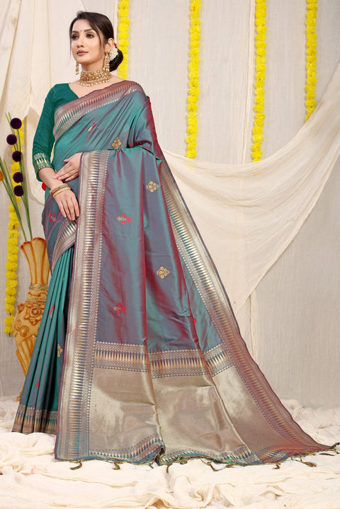 VastraLakshmi Flaunt Grey Banarasi Silk Saree With Magnetic Blouse Piece