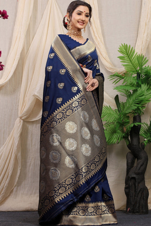 VastraLakshmi Devastating Navy Blue Kanjivaram Silk With Effervescent Blouse Piece