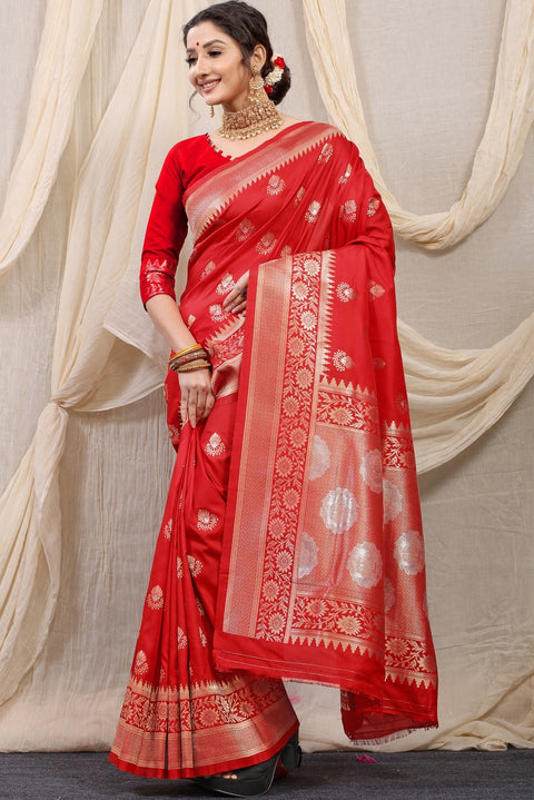 VastraLakshmi Magnetic Red Kanjivaram Silk With Effervescent Blouse Piece