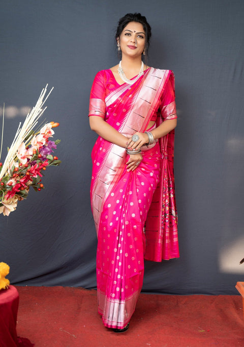 VastraLakshmi Extraordinary Dark Pink Paithani Silk Saree With Magnetic Blouse Piece